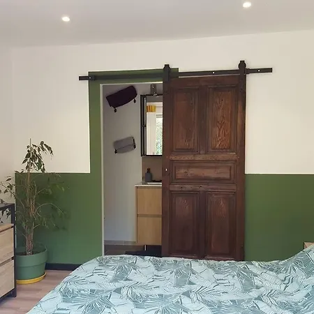 Apartament 2 Pieces Gravieres